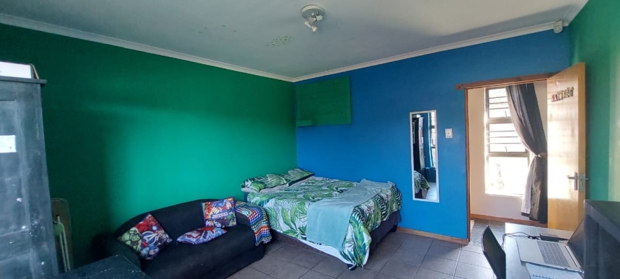 5 Bedroom Property for Sale in Gonubie Eastern Cape